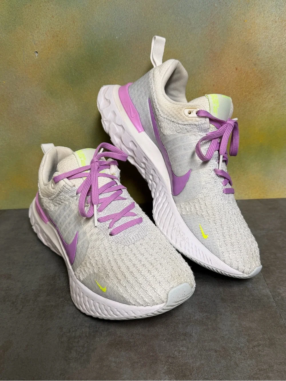 Nike React Infinity 3 Women's White/Fuchsia Running Shoes DZ3016-100 Size 8